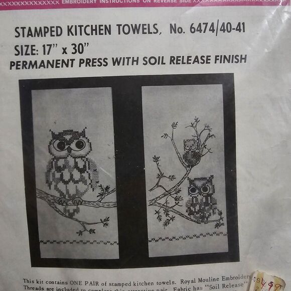 Vntg Needle Art Progress Creation Kit Stamped Kitchen Towels No. 6474/40-41 Owls - Picture 2 of 5